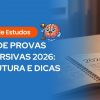 Banner ilustrativo com o tรญtulo: "Guia de Provas Discursivas 2026: Estrutura e Dicas". A imagem exibe um mascote de cรฉrebro segurando um martelo de juiz e uma foto de uma agenda aberta em "2026" com uma caneta e uma xรญcara de cafรฉ, sugerindo planejamento de estudos.