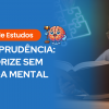 Infográfico de capa com o título "Guia de Estudos Jurisprudência: Memorize sem Fadiga Mental". À direita, uma estudante concentrada lendo um livro jurídico sob iluminação suave.