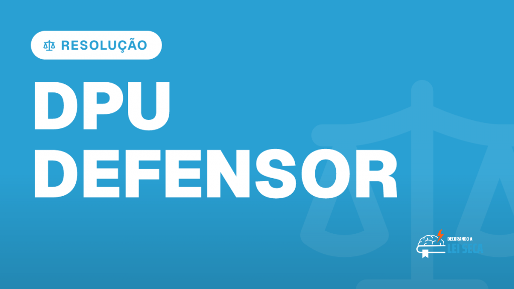 candidata com pasta em corredor iluminado de prédio público para Concurso DPU Defensor